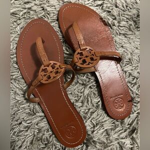 Tory Burch sandals 🤎